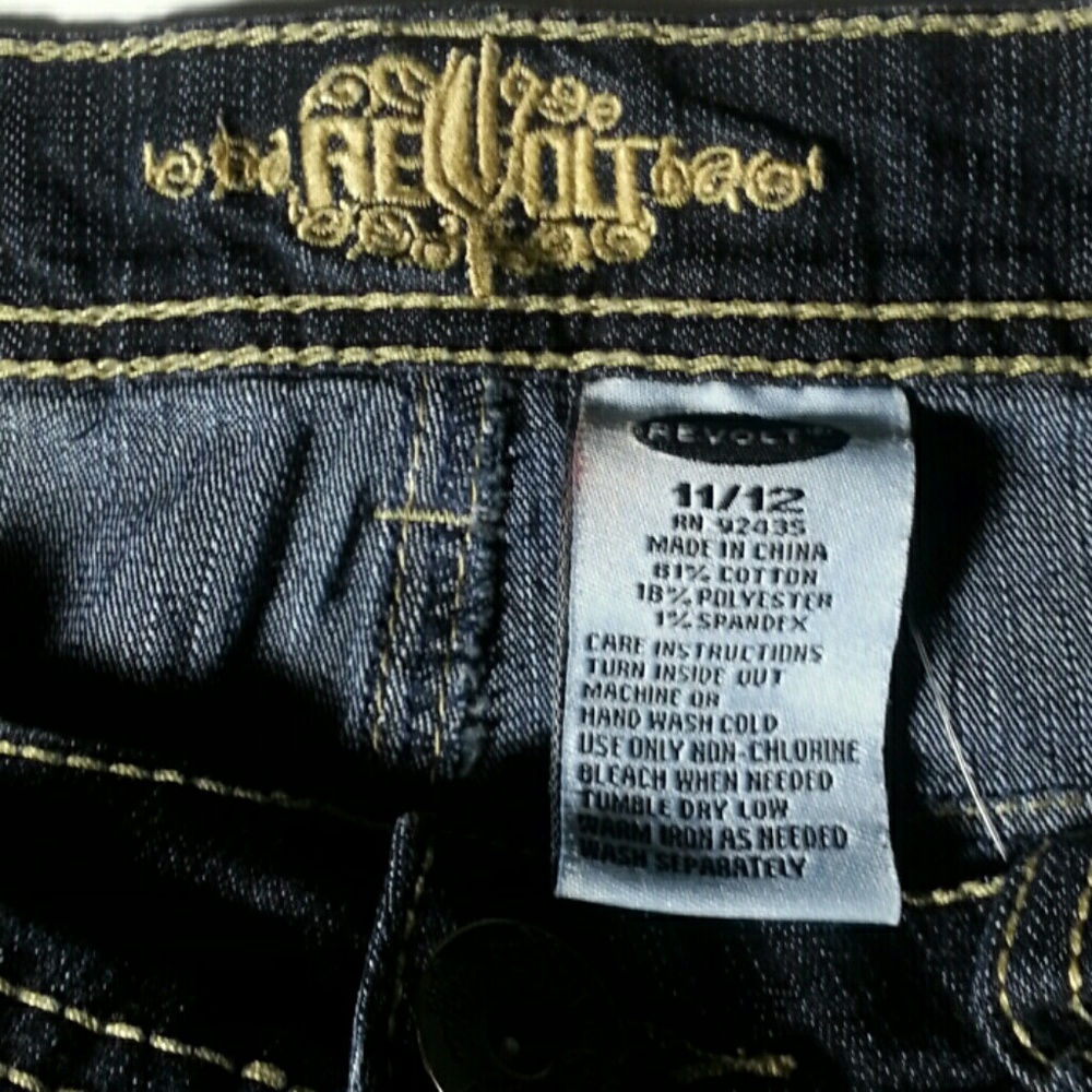 Revolt Jeans - Picture 3 of 4